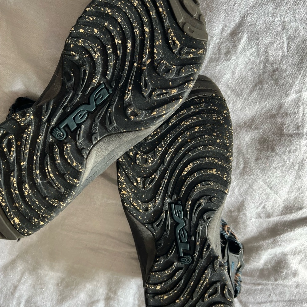 Teva Black and Tan Outdoor Sandals with Adjustable Straps - Picture 5 of 7